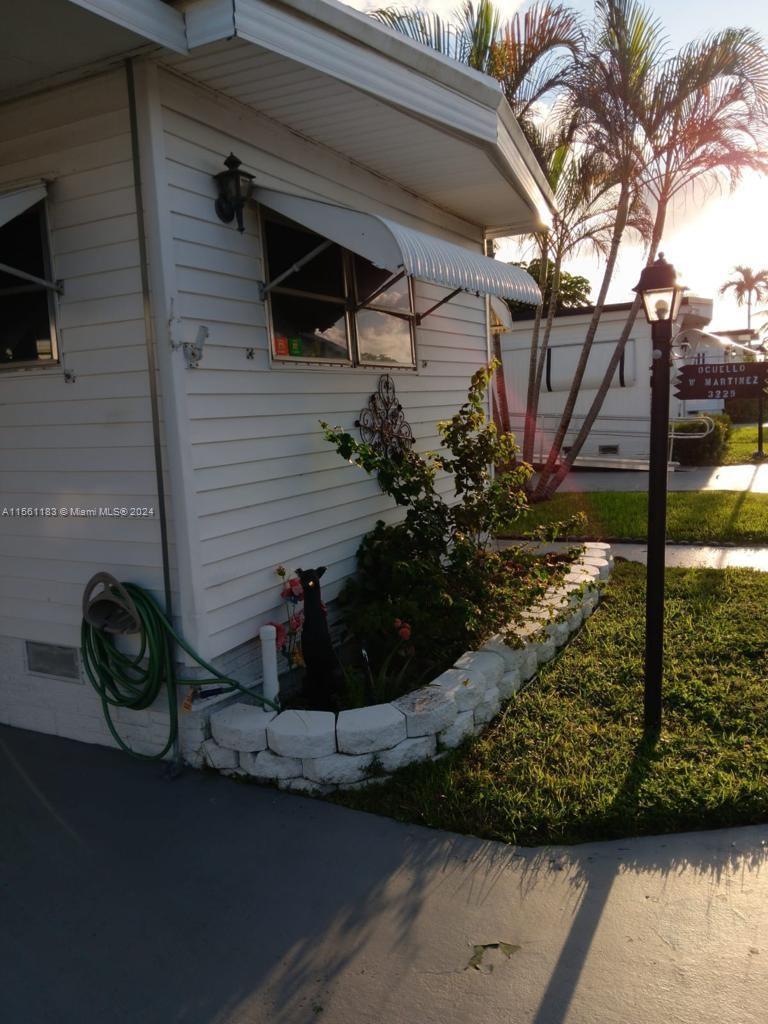 Photo of 3229 S Florida St in Hollywood, FL