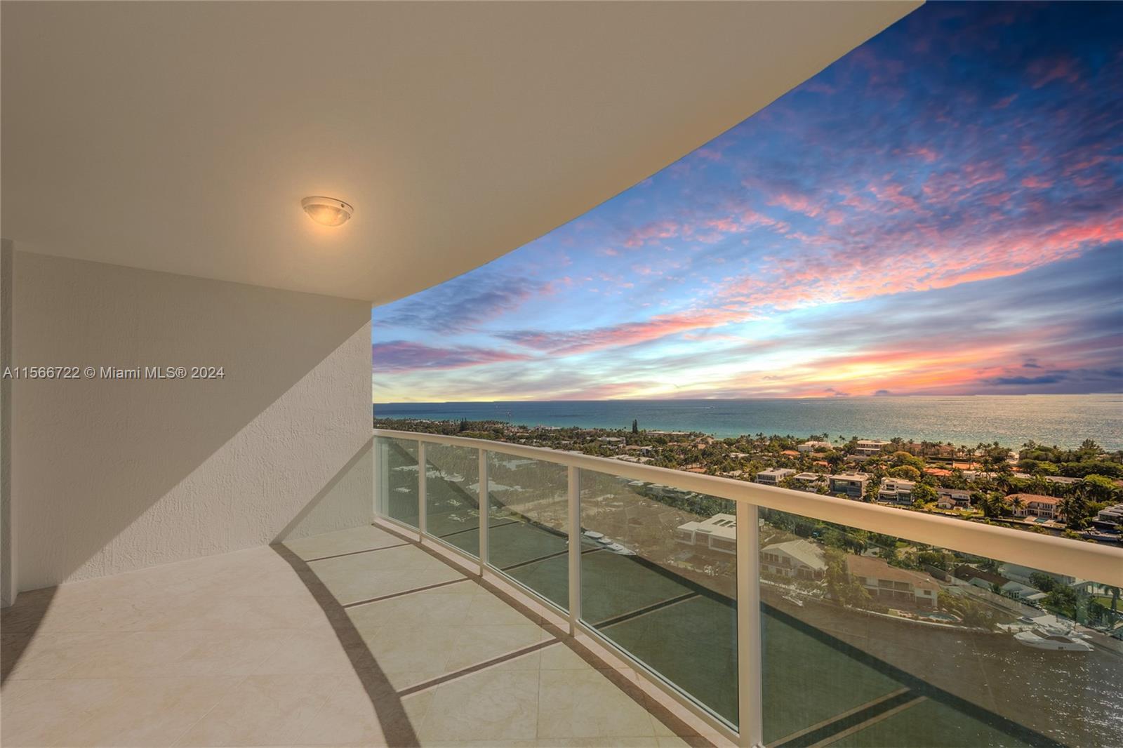 Southeast-facing corner unit at Hamptons South in Aventura. Breathtaking views of the Intracoastal, 