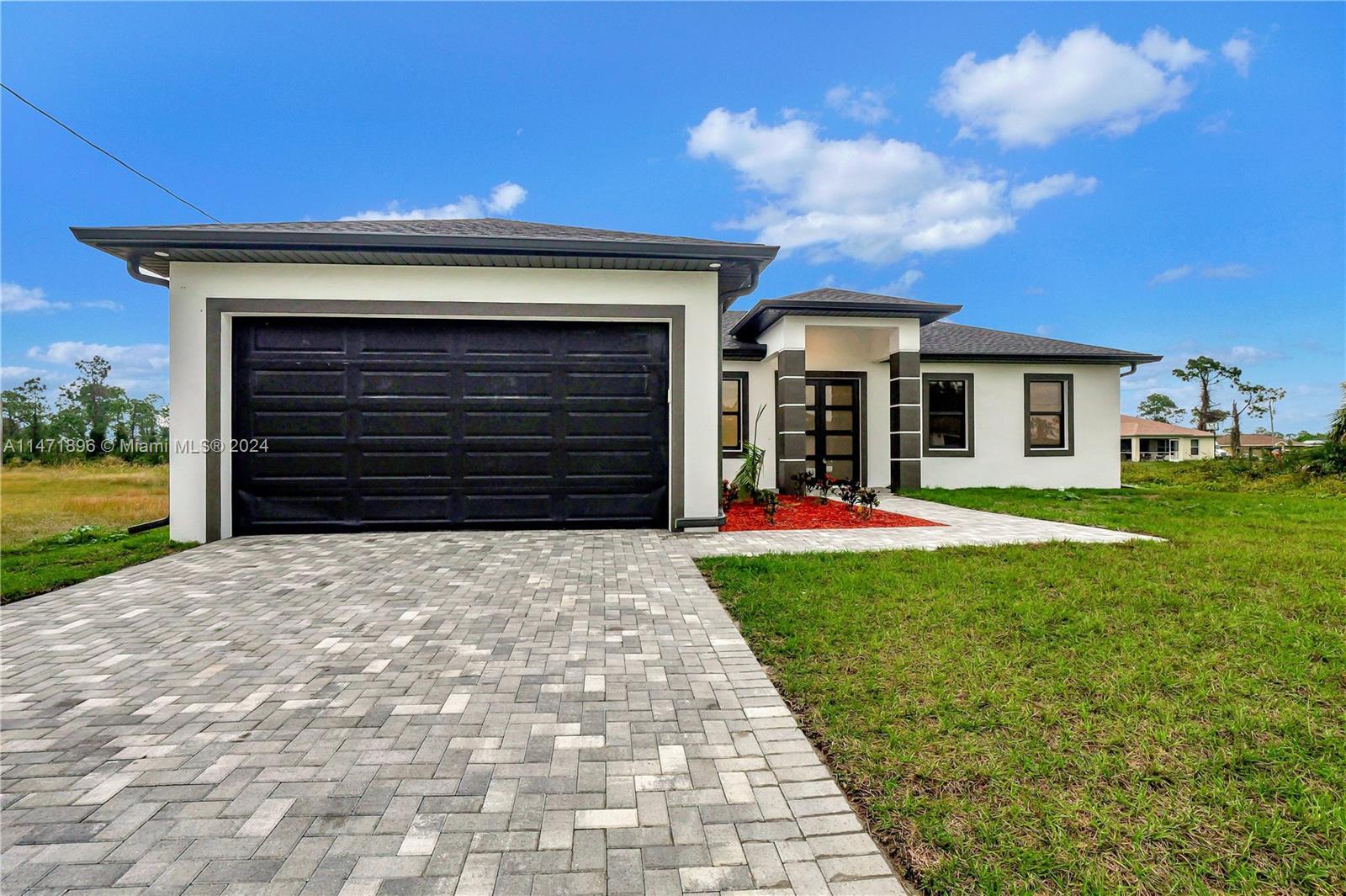 Photo of 3114 39th St Sw in Lehigh Acres, FL