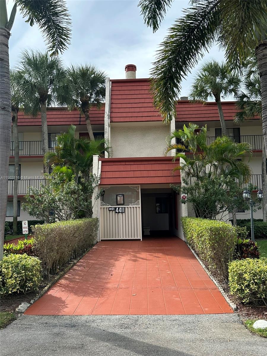 Photo of 4411 Trevi Ct #303 in Lake Worth, FL