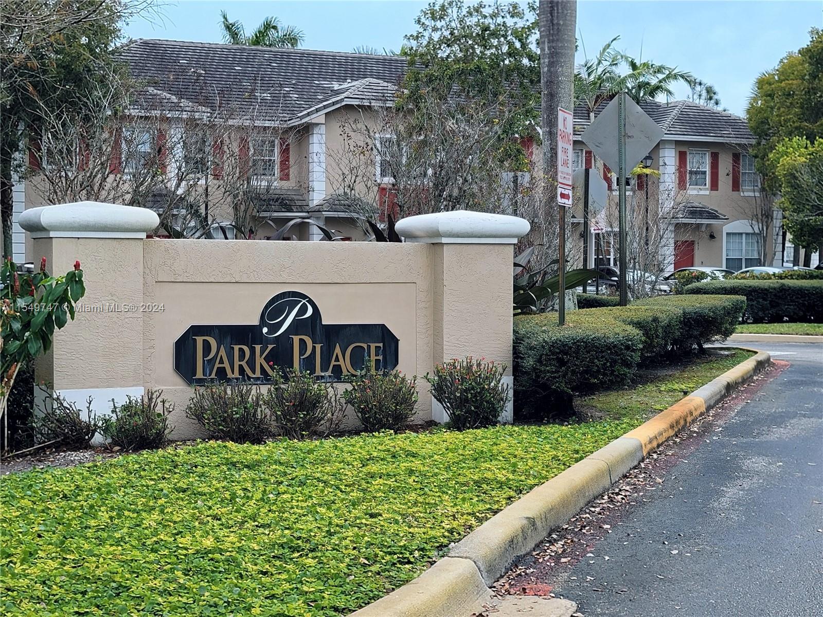 Photo of 687 NW 42nd Ave #687 in Plantation, FL