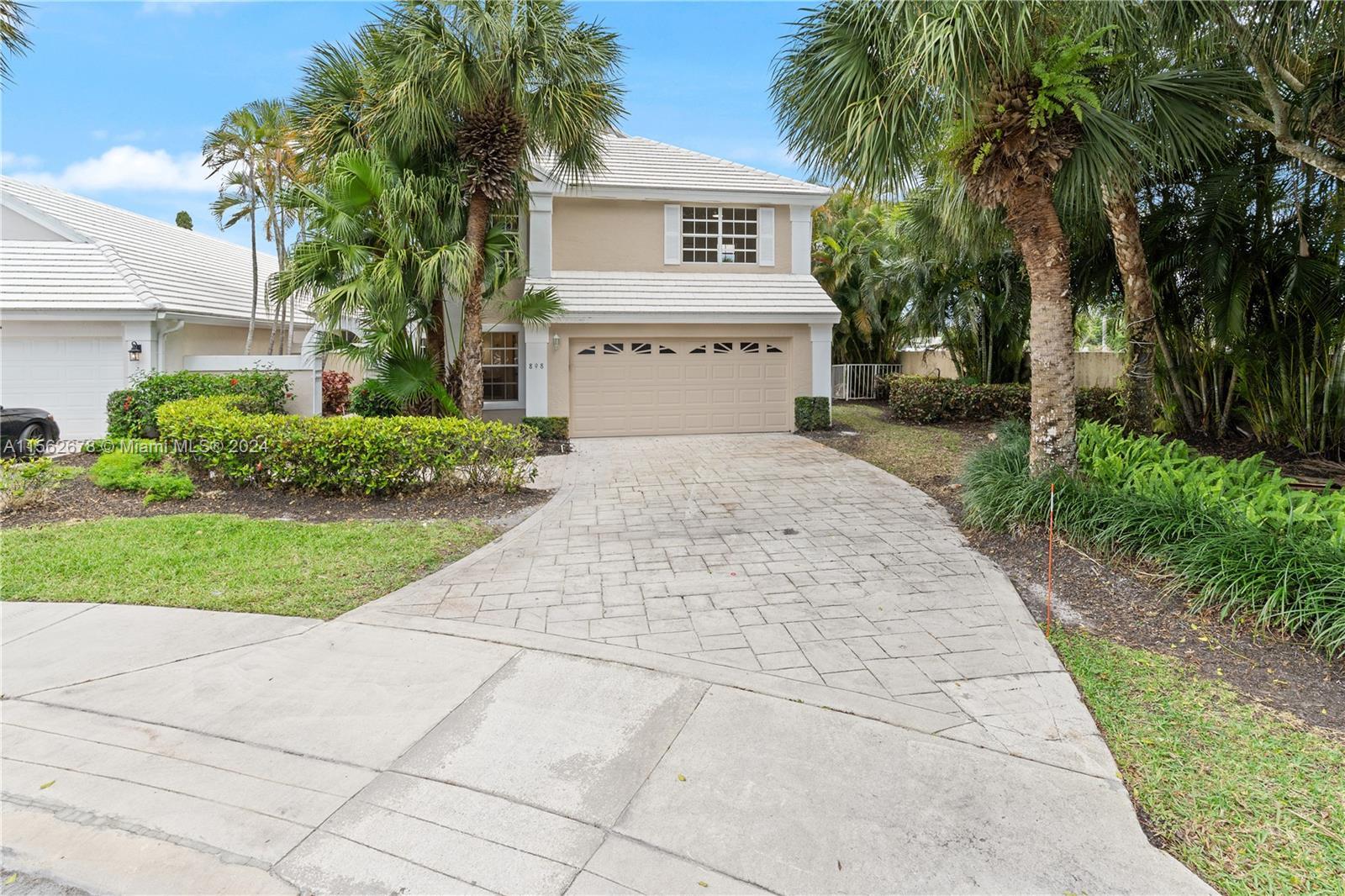 Photo of 898 Dickens Pl in West Palm Beach, FL