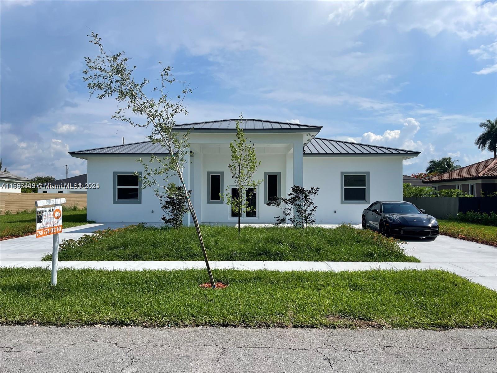 Photo of 17371 SW 300th St in Homestead, FL