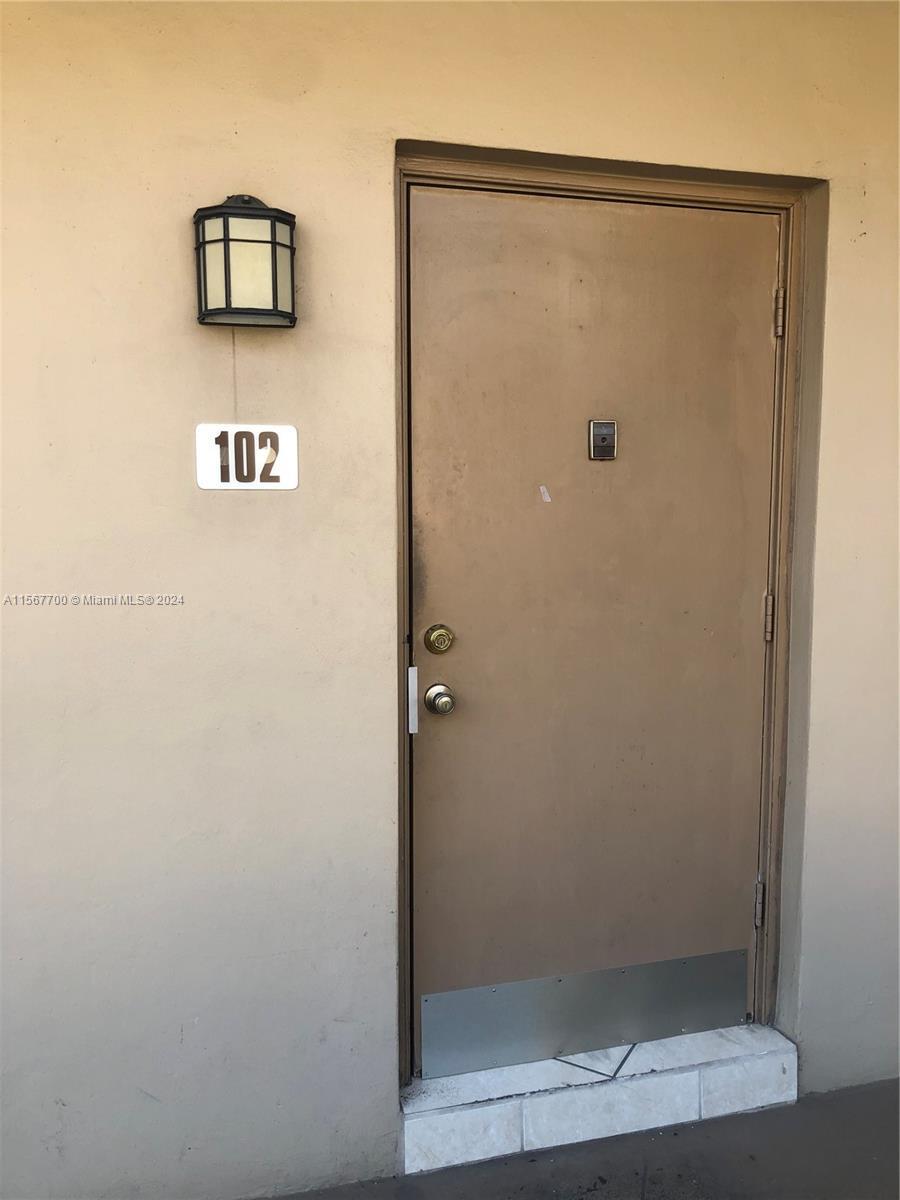 Photo of 5051 W Oakland Park Blvd #102 in Lauderdale Lakes, FL