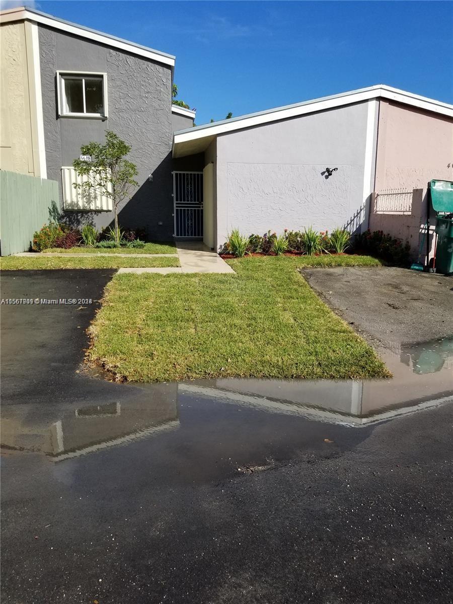 Photo of 4618 NW 185th St in Miami Gardens, FL