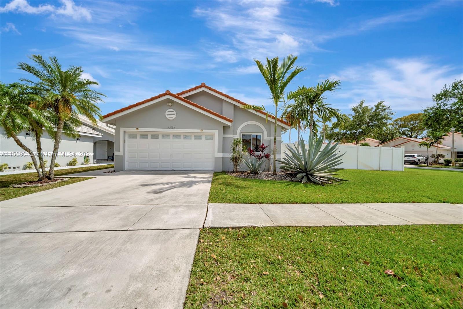 Photo of 17690 SW 4th Ct in Pembroke Pines, FL