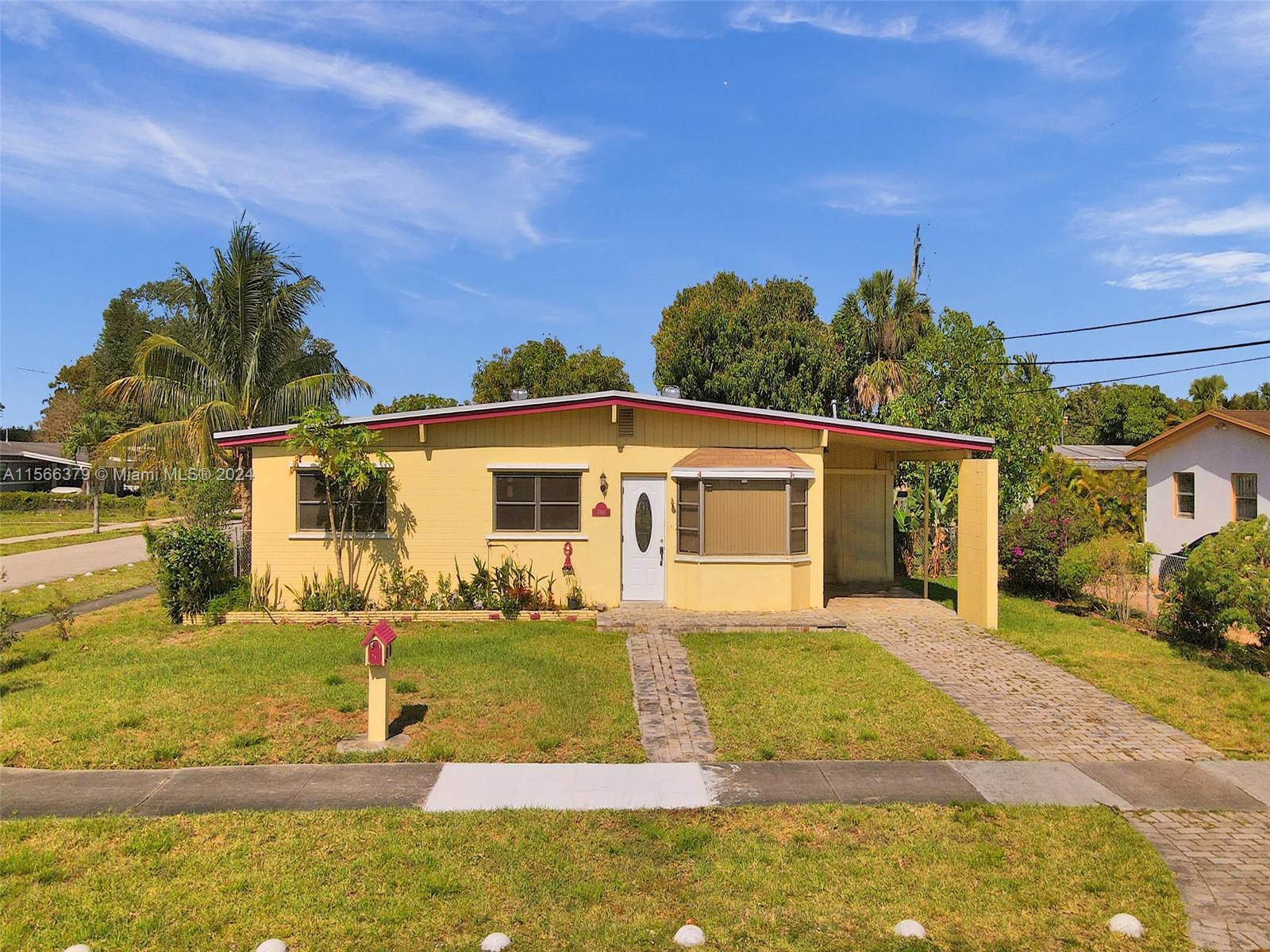 Photo of 17940 NW 8th Ave in Miami Gardens, FL