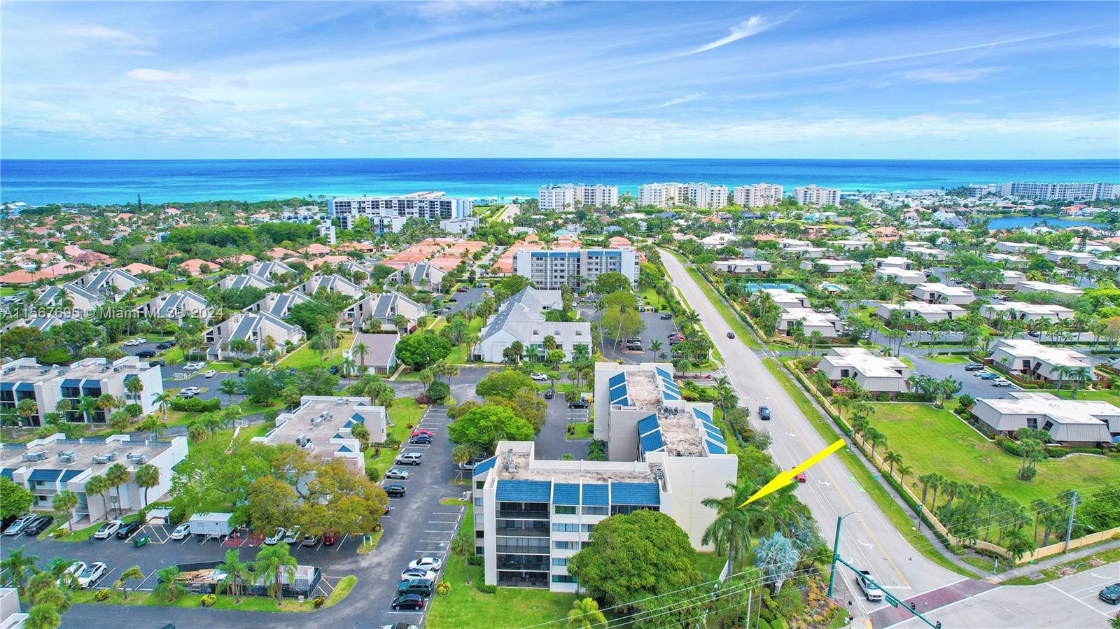 This NEWLY renovated 2BD, 2BA condo is just a short walk to Jupiter's dog-friendly beach! Stunning f