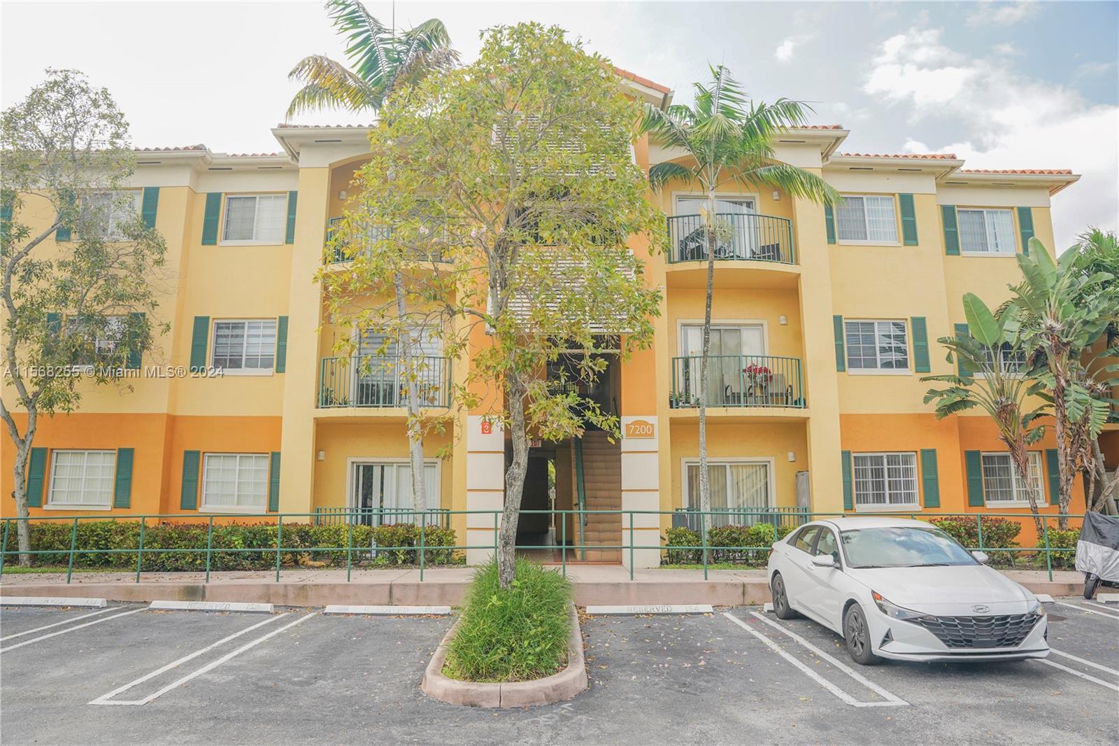 Photo of 7200 NW 114 Ave #305 in Doral, FL