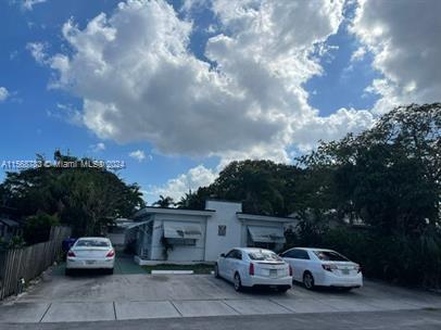 Photo of 1842 Mckinley St #1 in Hollywood, FL