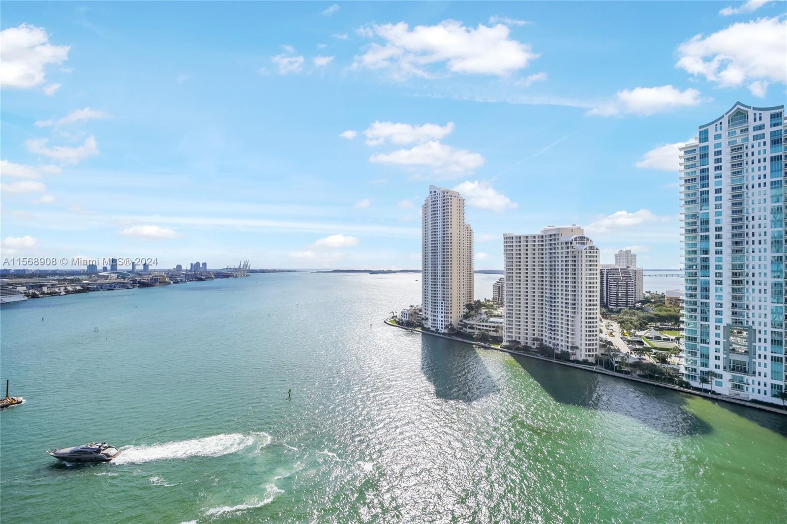 Views Galore! Welcome to unit 2323, centrally and strategically located at desirable One Miami water