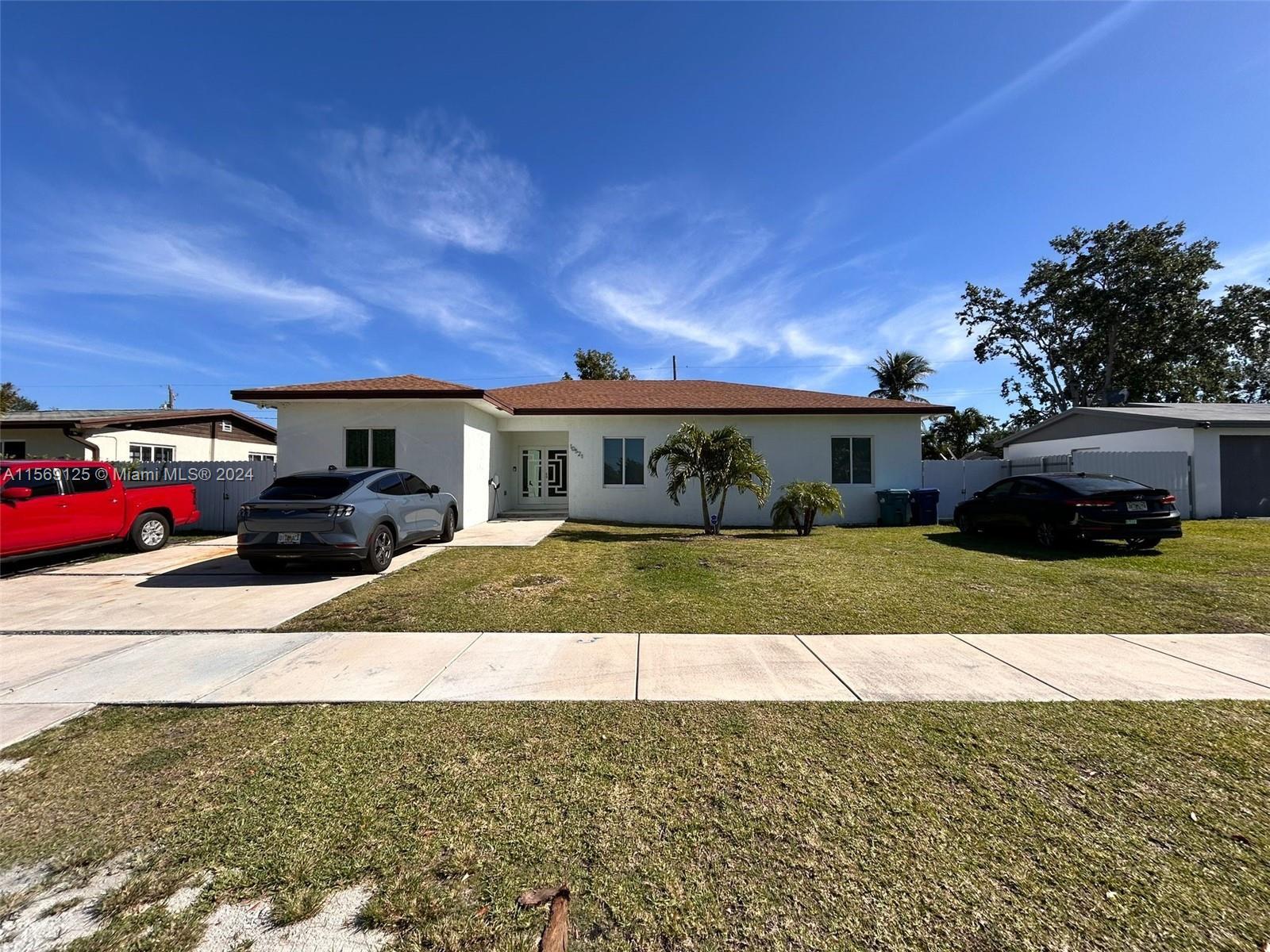 Photo of 10521 SW 204th Ter in Cutler Bay, FL