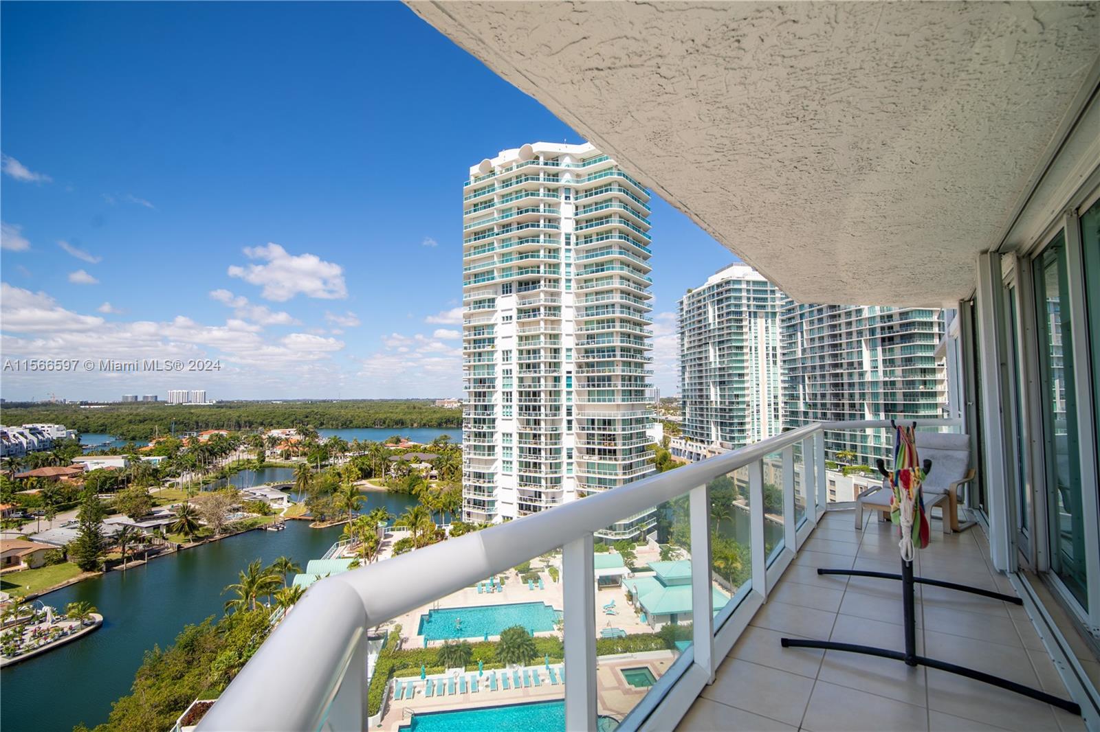 Photo of 16400 Collins Ave #1444 in Sunny Isles Beach, FL
