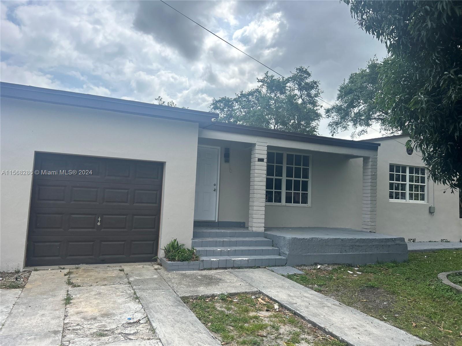 Photo of 14501 NW 16th Ave in Miami, FL