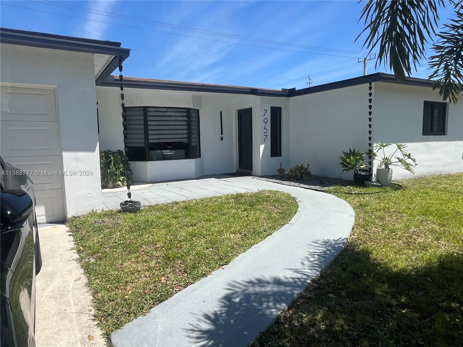 Photo of 7957 NW 3rd Pl in Margate, FL