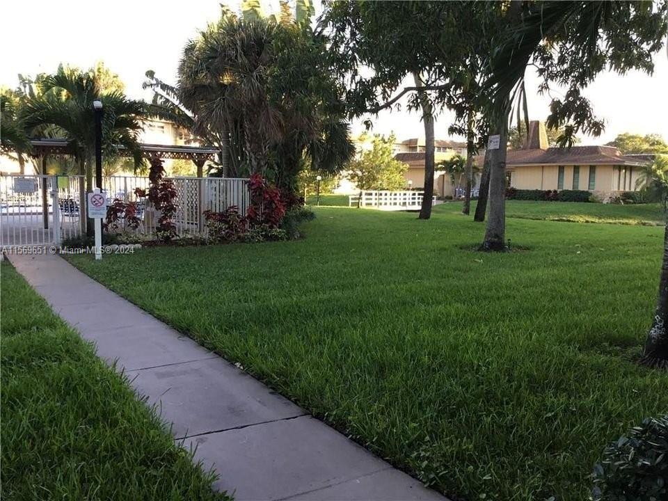 Photo of 5031 W Oakland Park Blvd #103 in Lauderdale Lakes, FL