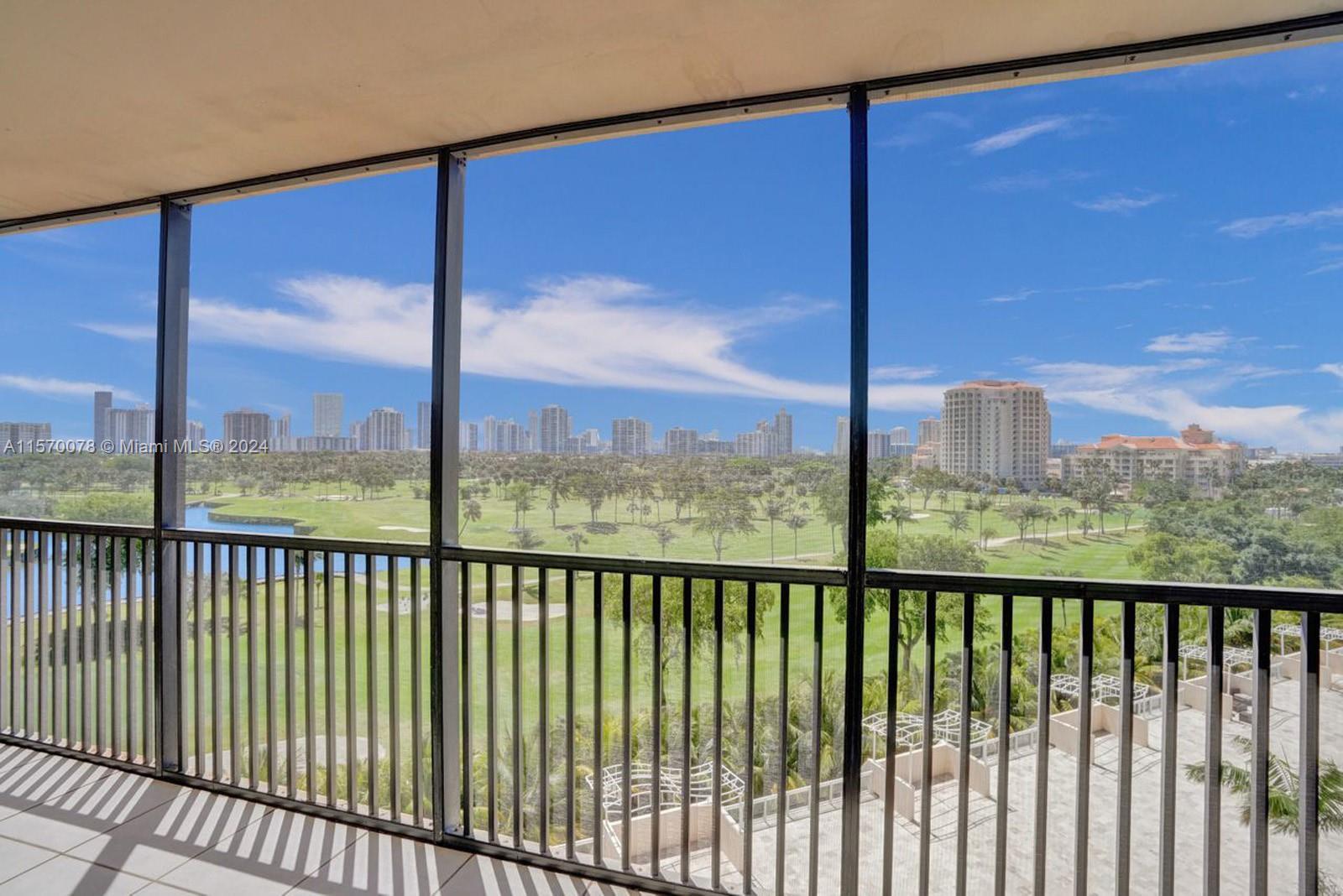 EXCELLENT 1 BED 1.5 BATH CONDO IN CORONADO TOWER 2 IN DESIRED AVENTURA.  THE BEST VIEWS OF TURNBERRY