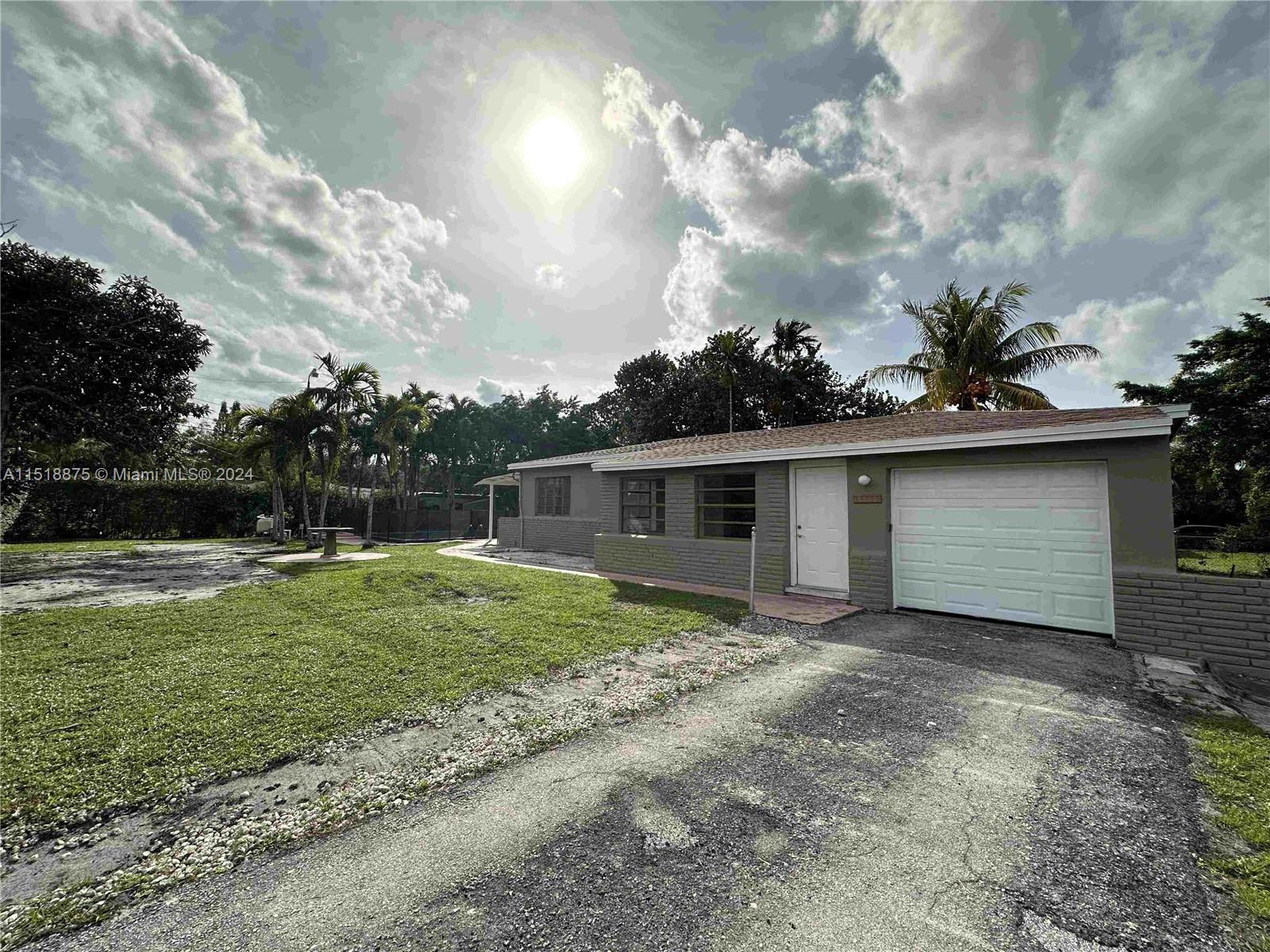 Photo of 14330 NW 5th Ave in Miami, FL