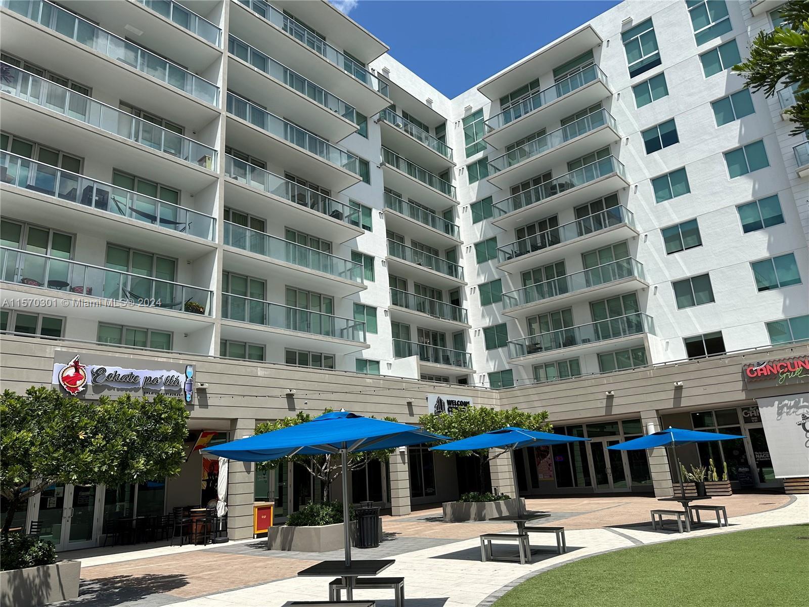 Luxury Condo 1 Bedroom 1.5 Bathroom located in the heart of Doral. Midtown Doral offers many options