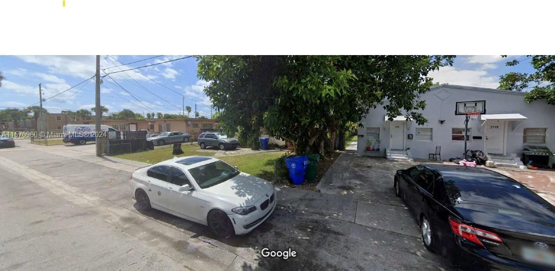 Photo of 2126 NW 24th St in Miami, FL