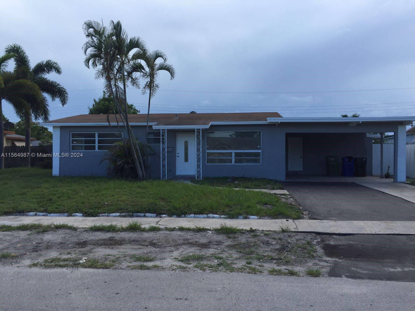 Photo of 651 SW 30th Ave in Fort Lauderdale, FL