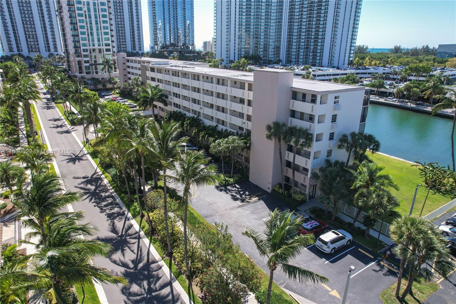 Photo of 220 E Kings Point Dr #304 in Sunny Isles Beach, FL
