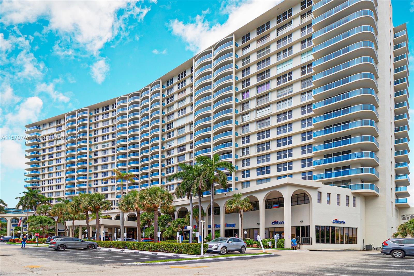 Photo of 3800 S Ocean Dr #1718 in Hollywood, FL