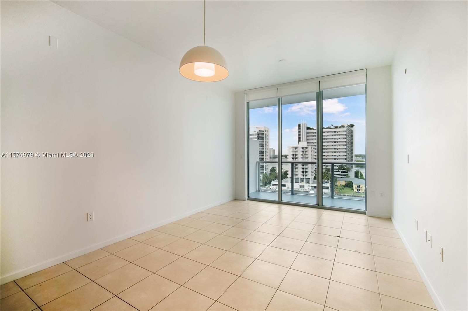 Photo of 7928 East Dr #903 in North Bay Village, FL