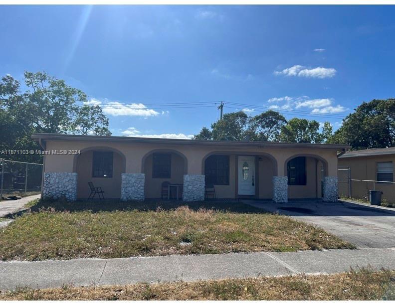 Photo of 259 NW 29th Ter in Fort Lauderdale, FL
