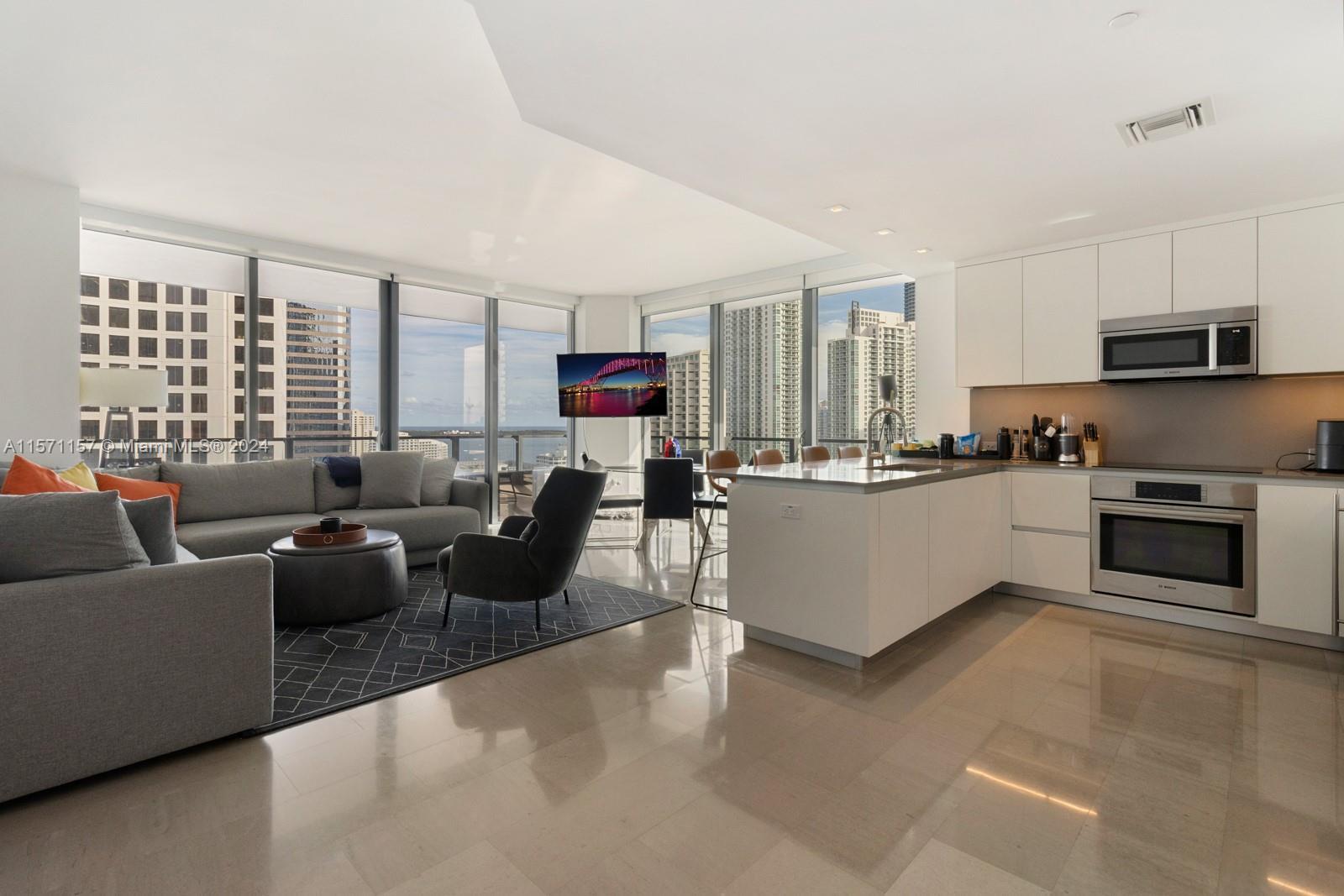 Most desirable 2 bed / 2.5 bath South-East corner unit at Reach in Brickell City Centre. It offers a