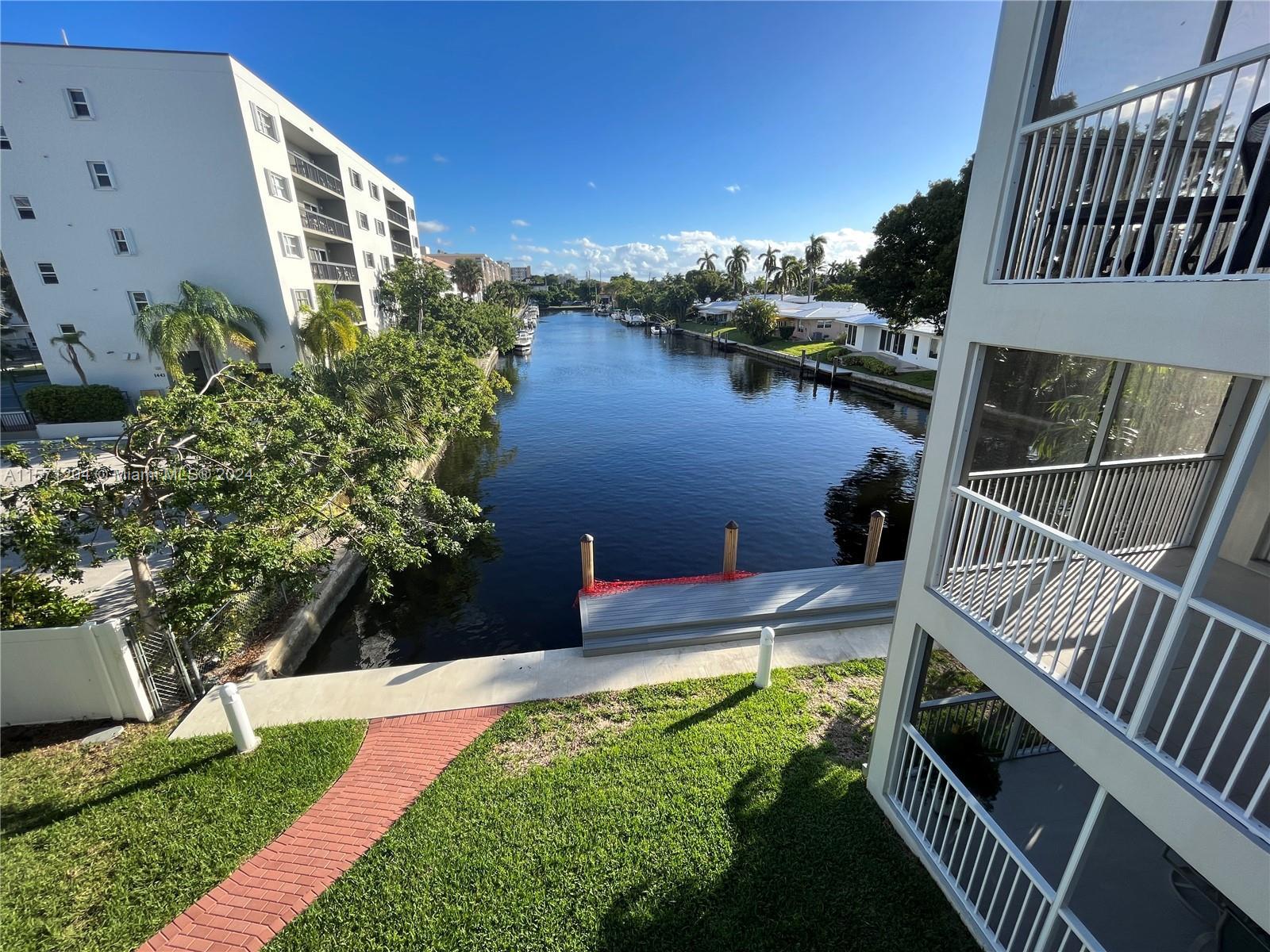 Photo of 1439 S Ocean Blvd #316 in Lauderdale By The Sea, FL