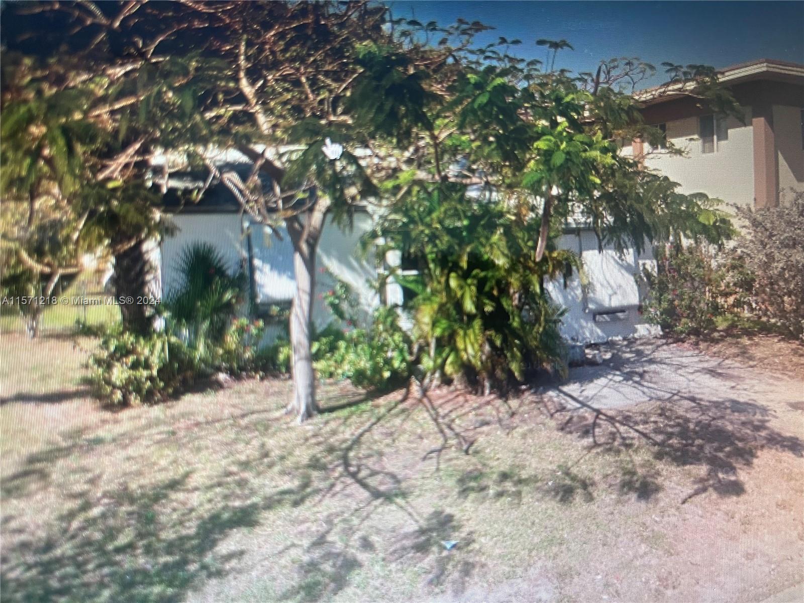 Photo of 1909 Johnson St in Hollywood, FL