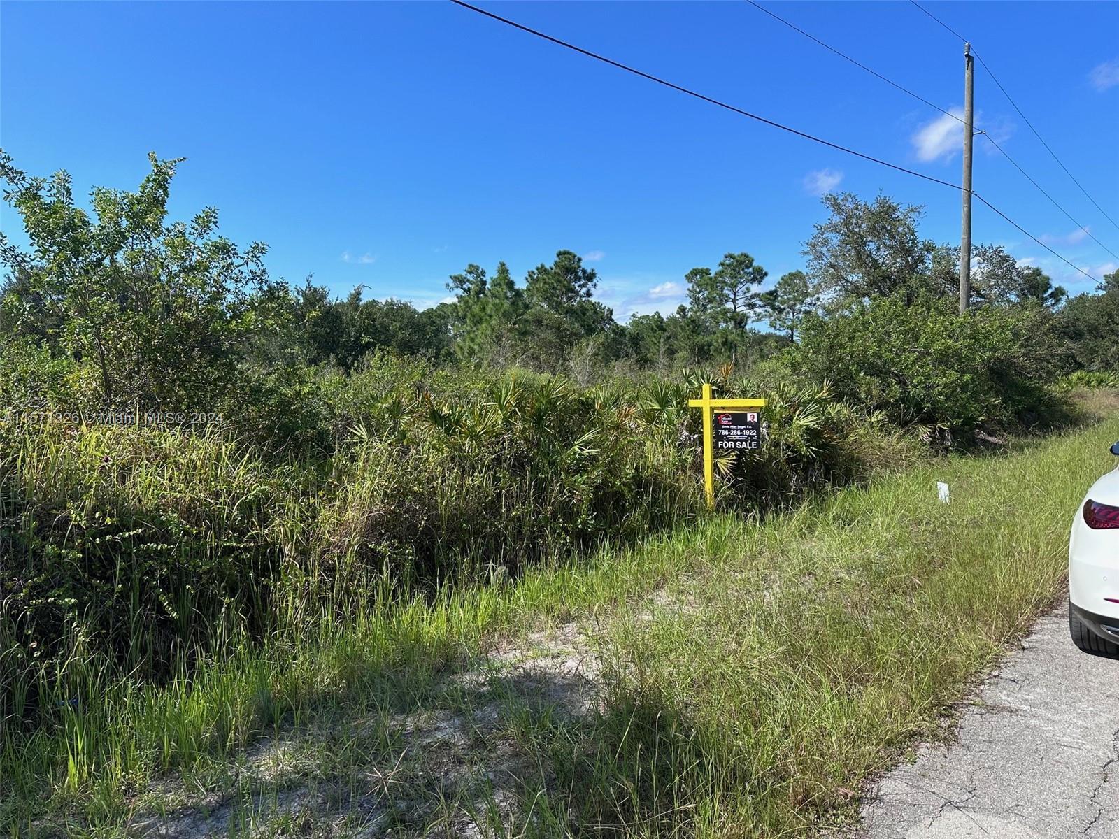 Photo of 1307 Fifth Ave in Lehigh Acres, FL