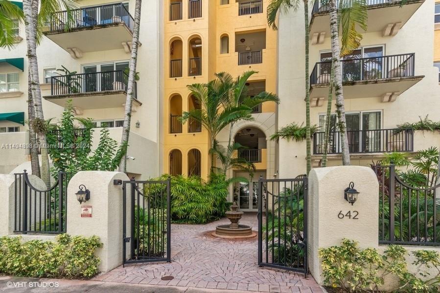Photo of 642 Valencia Ave #308 in Coral Gables, FL