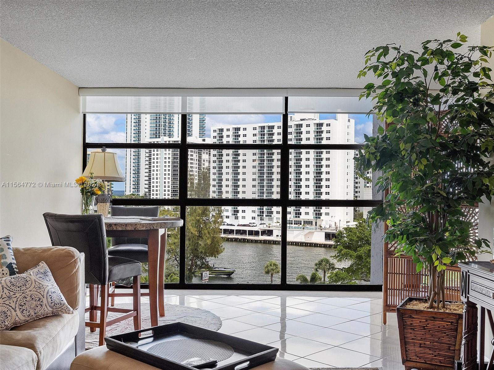 Photo of 600 Parkview Dr #702 in Hallandale Beach, FL