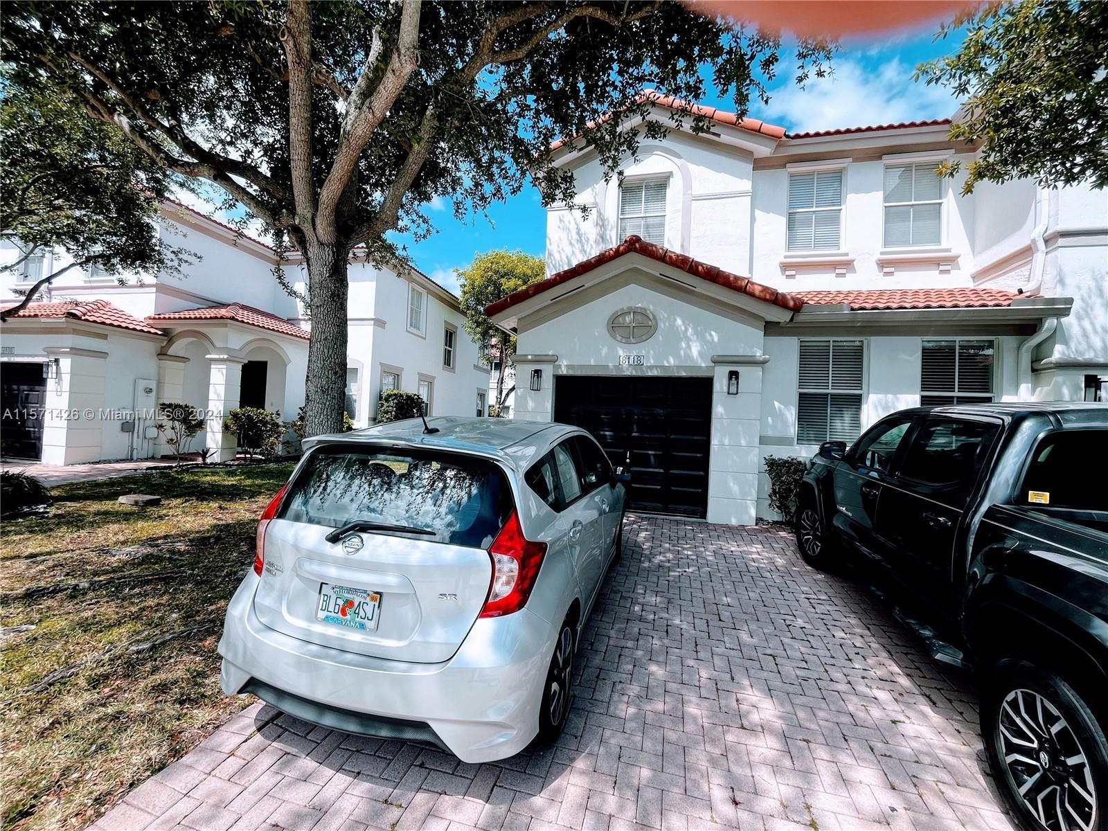 Photo of 8118 NW 108th Ct in Doral, FL