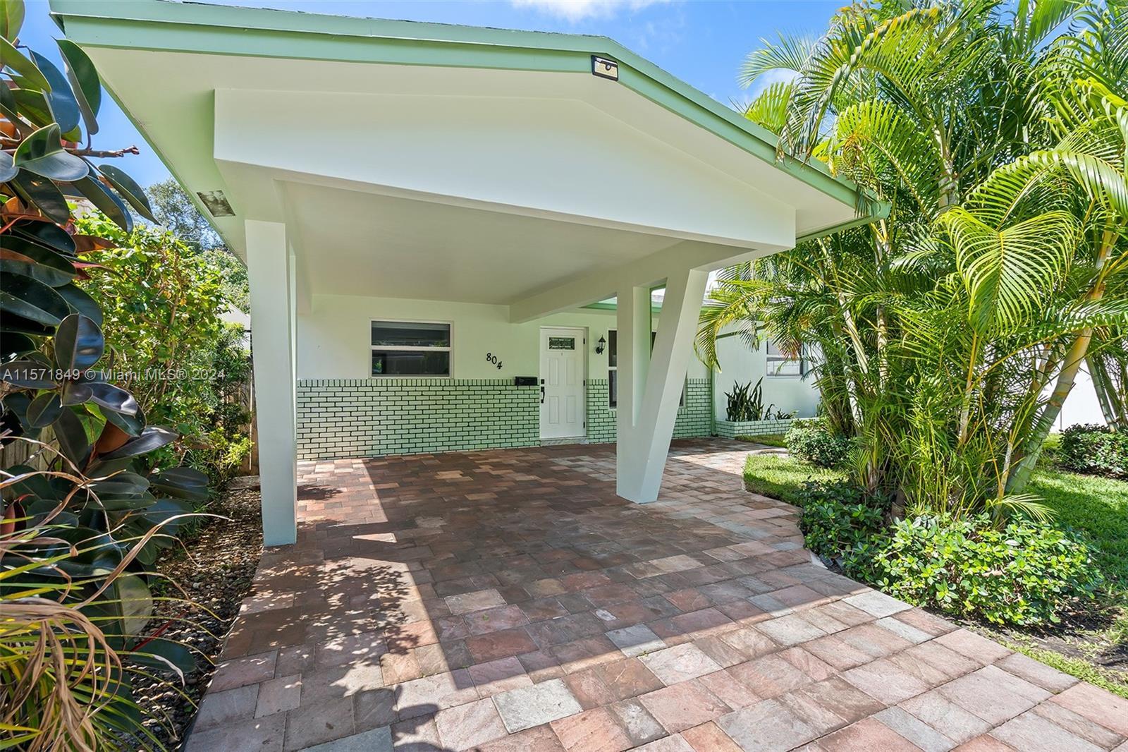 Photo of 804 SE 6th Ct in Fort Lauderdale, FL
