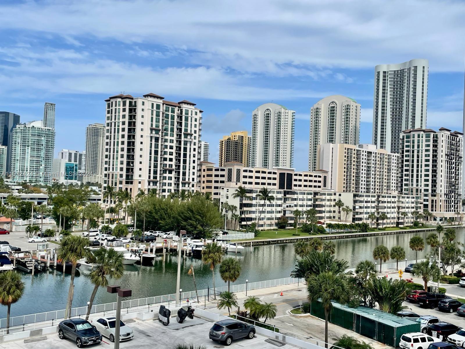Photo of 500 Bayview Dr #527 in Sunny Isles Beach, FL