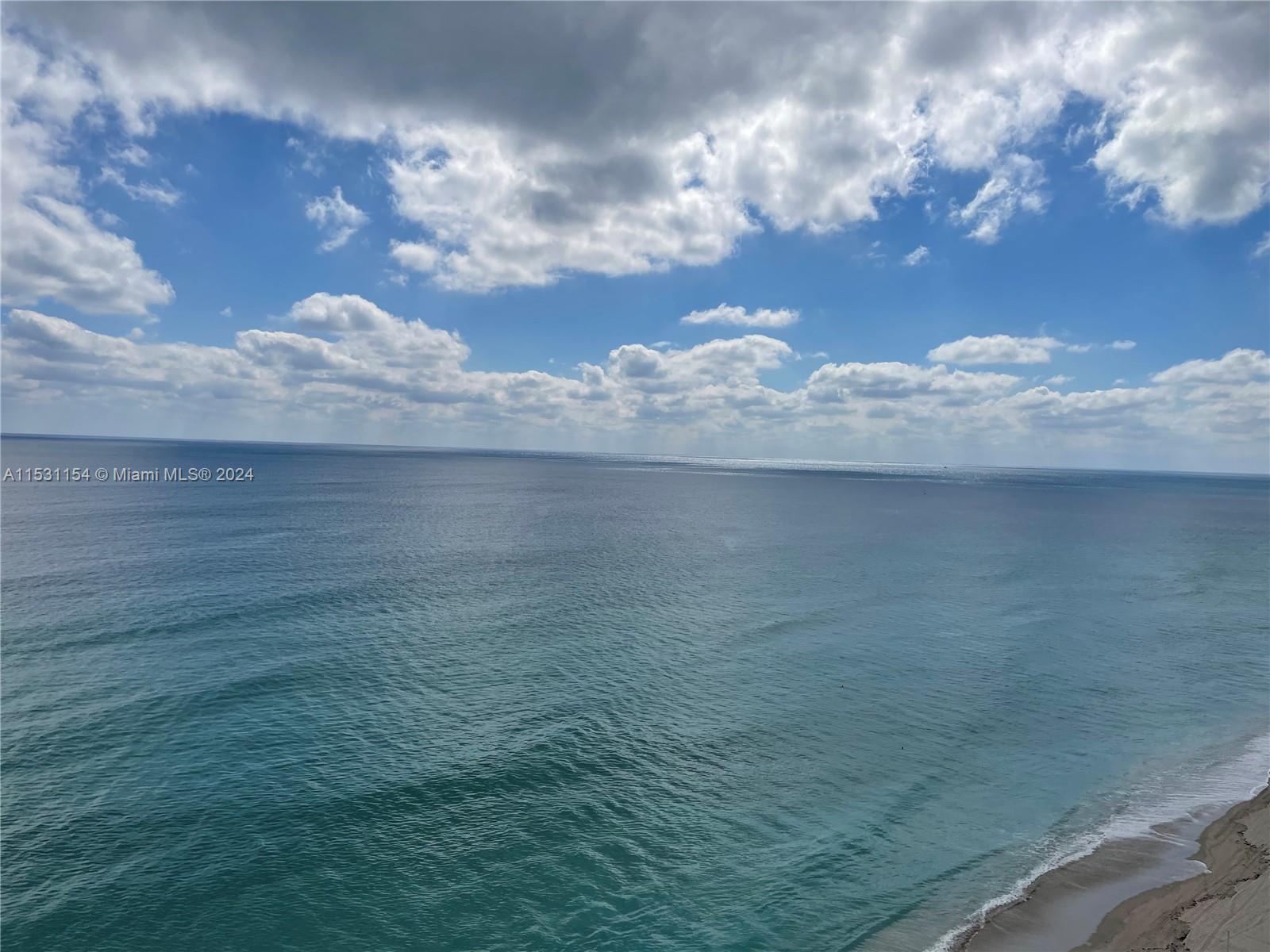 Photo of 2501 S Ocean Dr #438 in Hollywood, FL