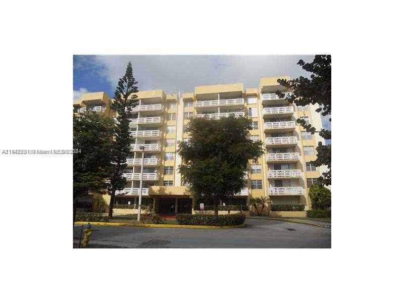 Photo of 15600 NW 7th Ave #801 in Miami, FL