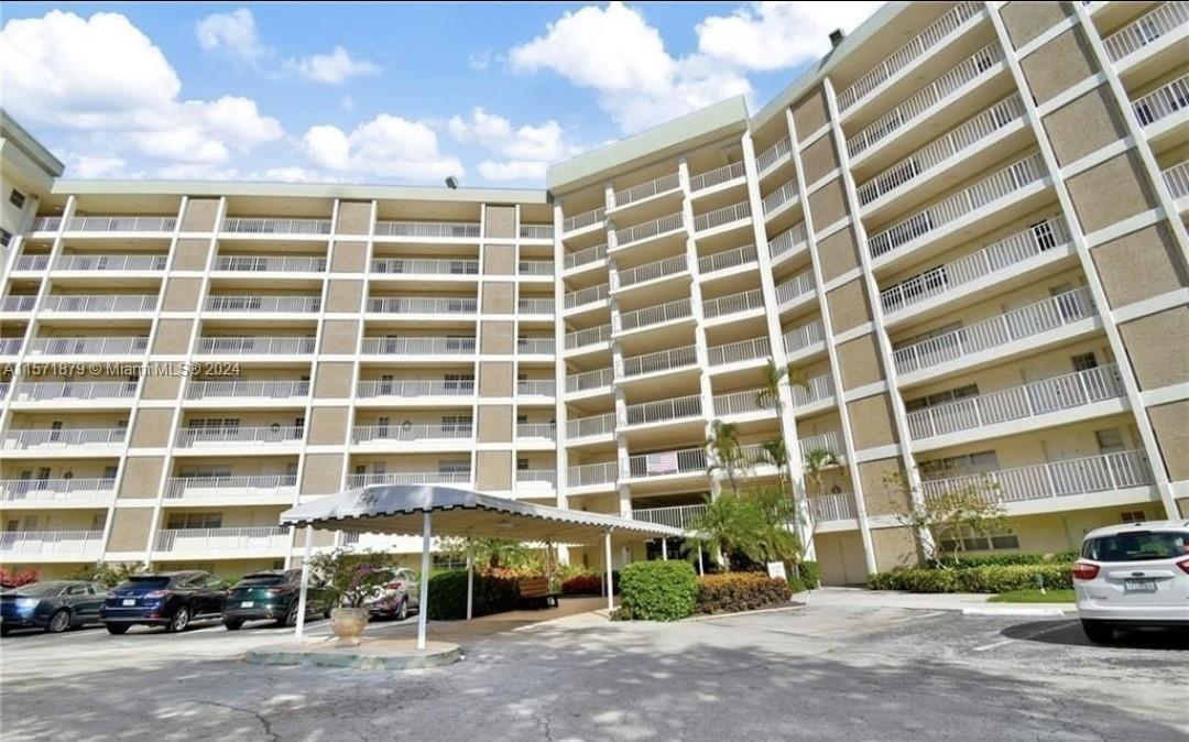 Photo of 3090 N Course Dr #405 in Pompano Beach, FL