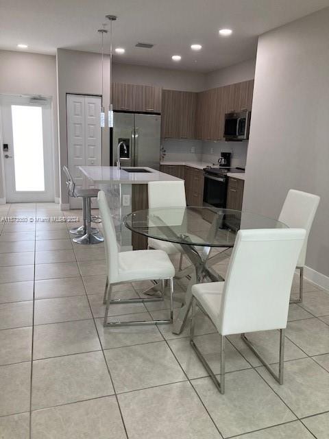 Photo of 8363 NW 41st St #A-203 in Doral, FL
