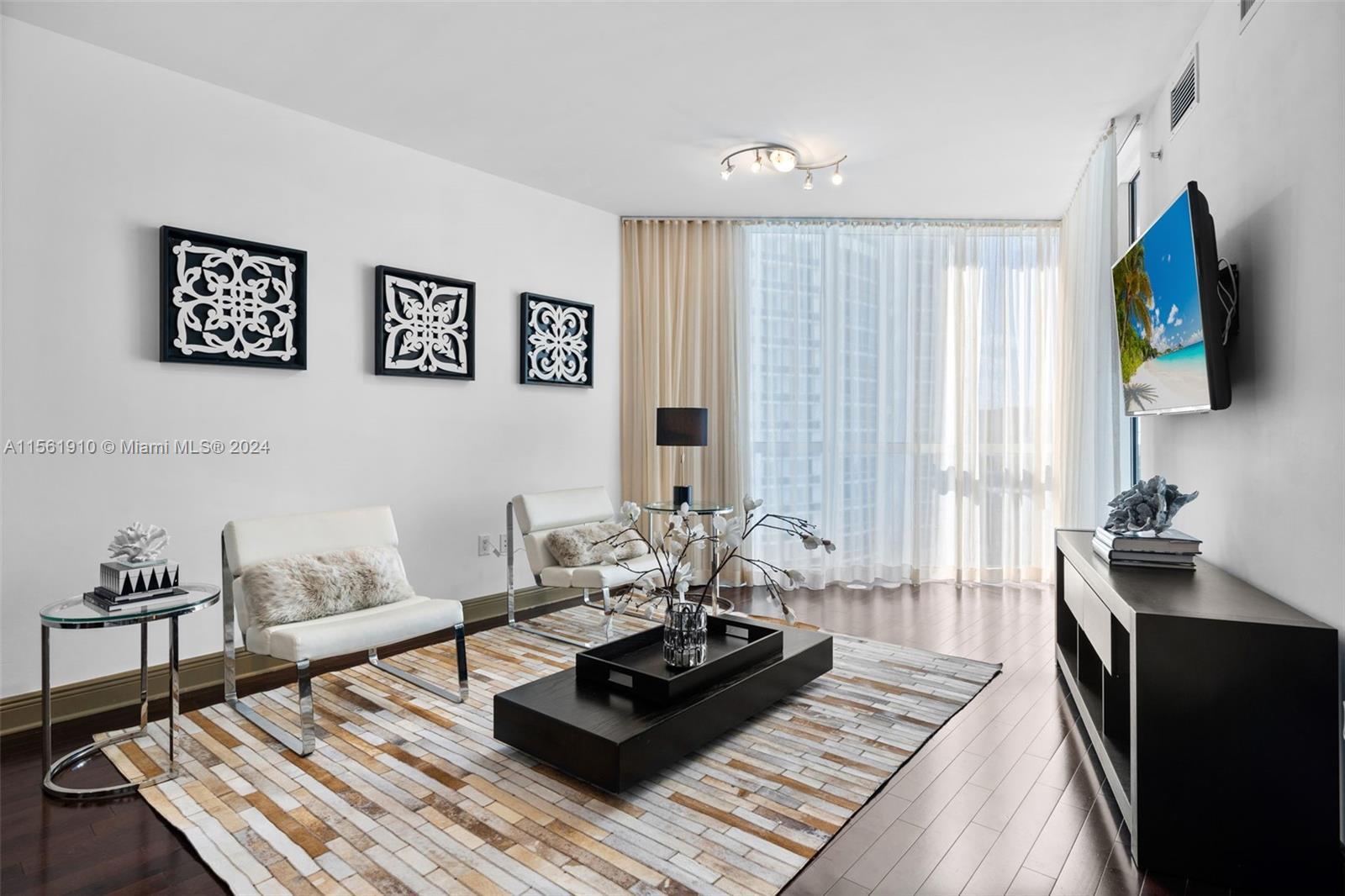 Photo of 18201 Collins Ave #1208 in Sunny Isles Beach, FL