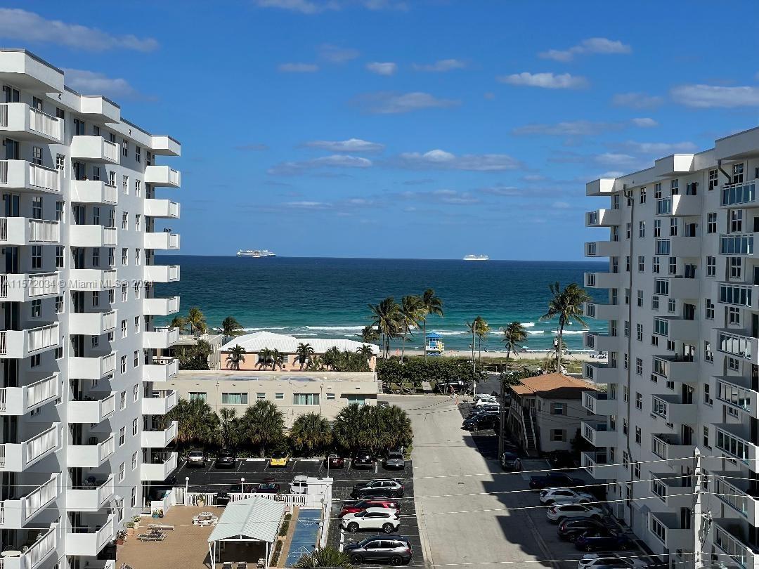 Photo of 1410 S Ocean Dr #801 in Hollywood, FL