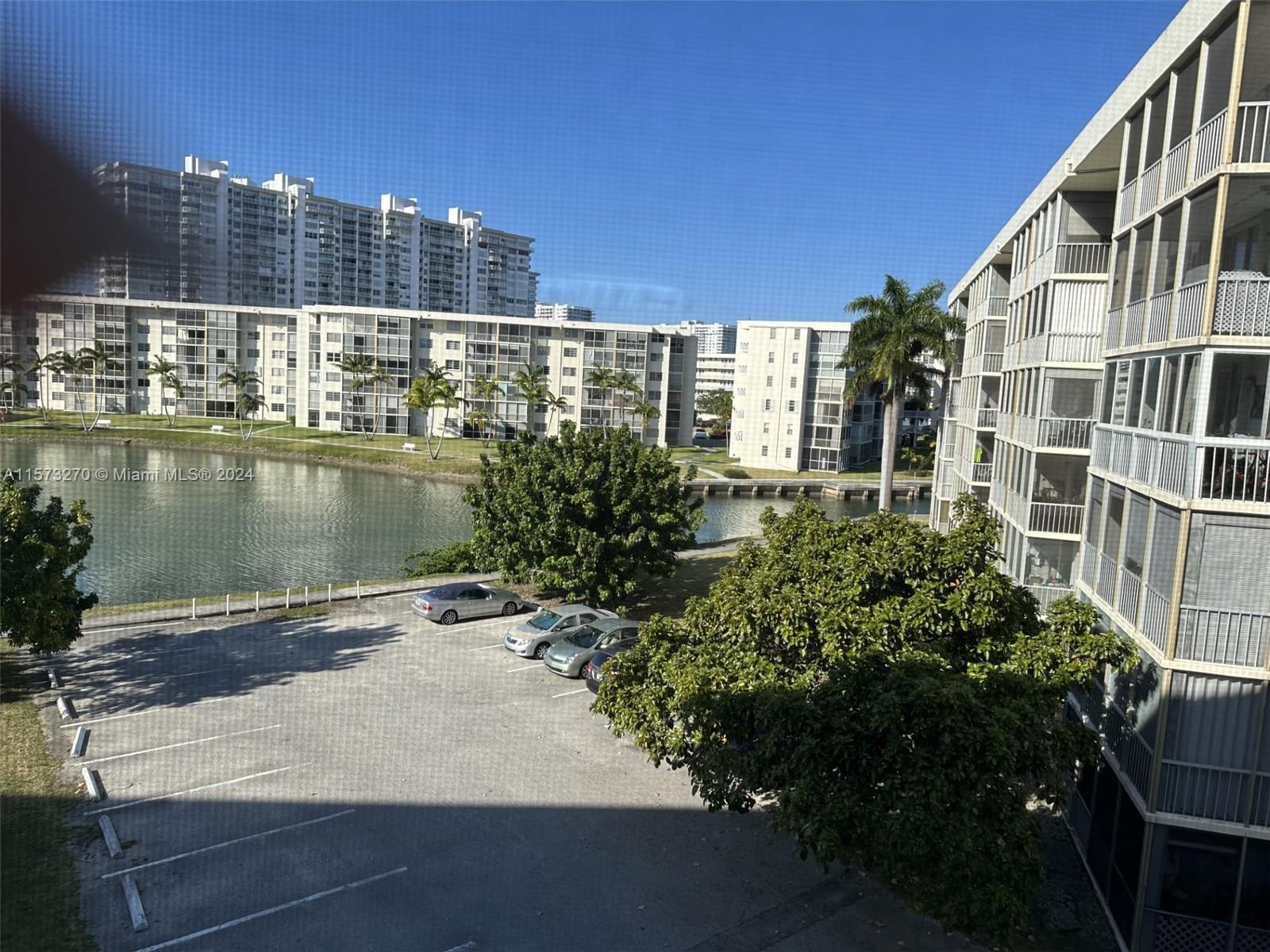 Spectacular water view, completely remodeled. Corner unit. New appliances, very bright, large L-shap