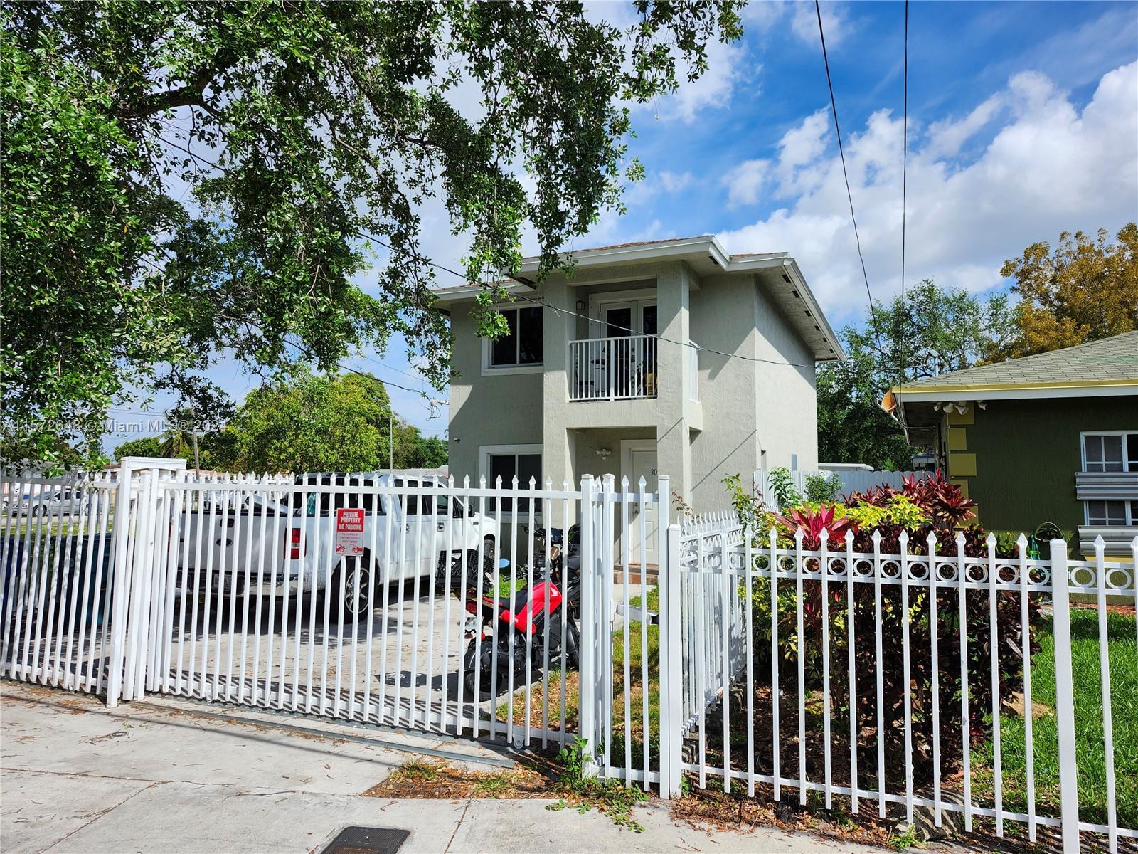 Photo of 3085 NW 43rd Ter in Miami, FL