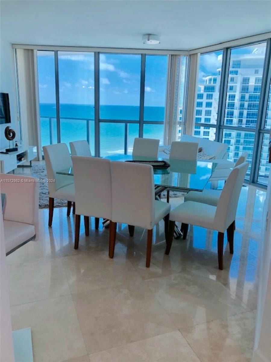 Photo of 3101 S Ocean Dr #2406 in Hollywood, FL