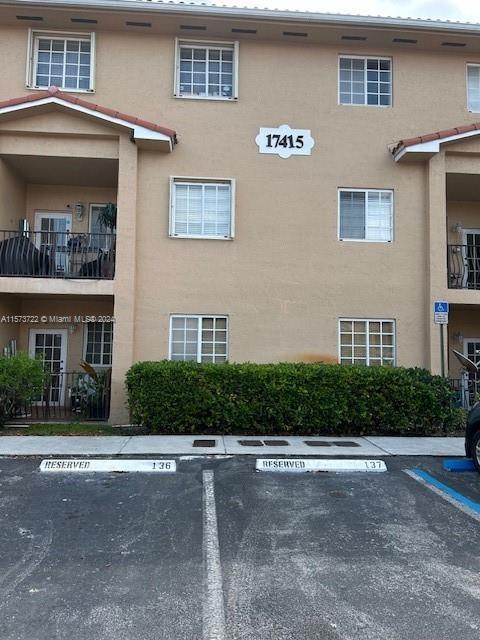 Photo of 17415 NW 75th Pl #108 in Hialeah, FL