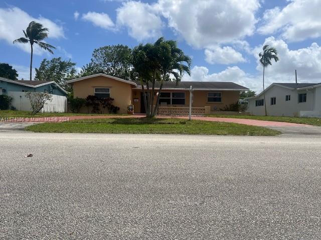 Photo of 5440 Tyler St in Hollywood, FL