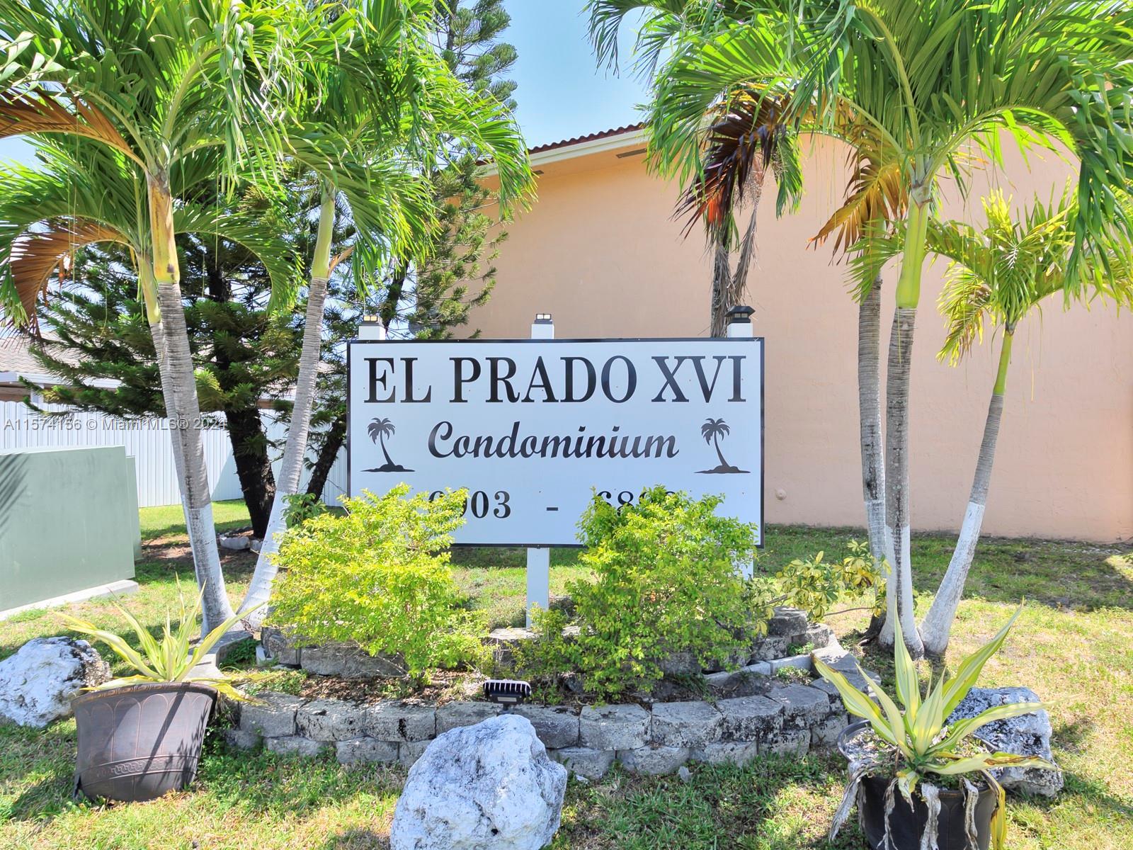 RARE GROUND FLOOR UNIT 2 BEDS/2 BATHS CENTRALLY LOCATED IN HIALEAH GARDENS. WALKING DISTANCE TO HIAL